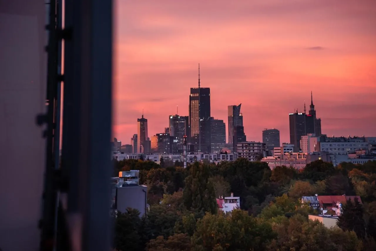 Qbik Artistic Cityscape Apartment Warszawa