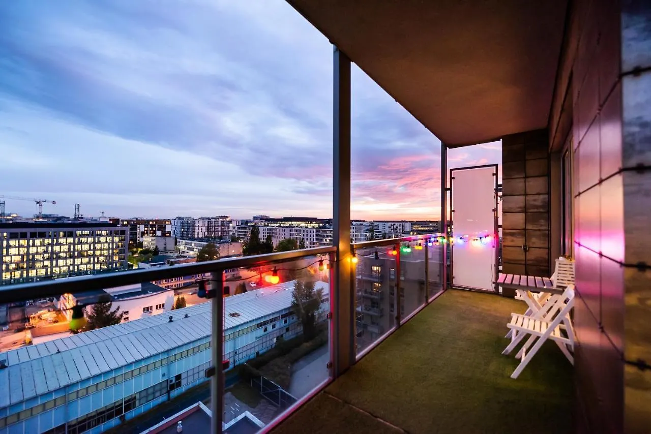 Qbik Artistic Cityscape Apartment Warszawa